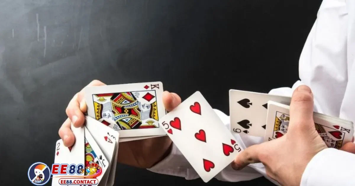 Game Bài Tú Lơ Khơ EE88 – Tựa Game Quốc Dân 4 Game Bài Tú Lơ Khơ EE88 – Đọc Vị Đối Thủ