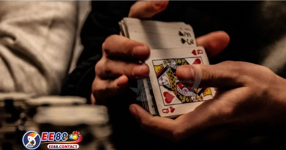 Game Bài Tú Lơ Khơ EE88 – Tựa Game Quốc Dân 3 Mẹo Sử Dụng Lá Bài Lớn Để Chiếm Ưu Thế Trong Tú Lơ Khơ